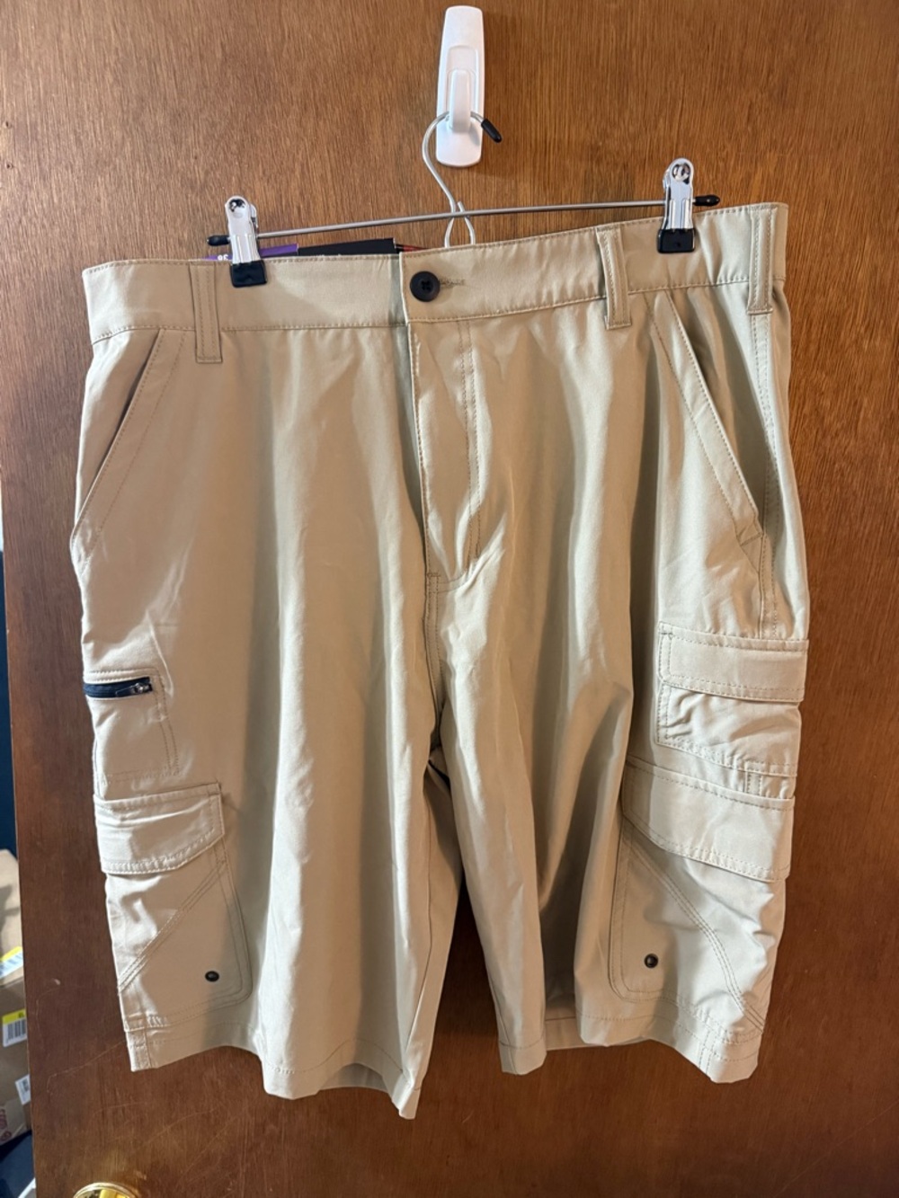 Men's Khaki Cargo Shorts